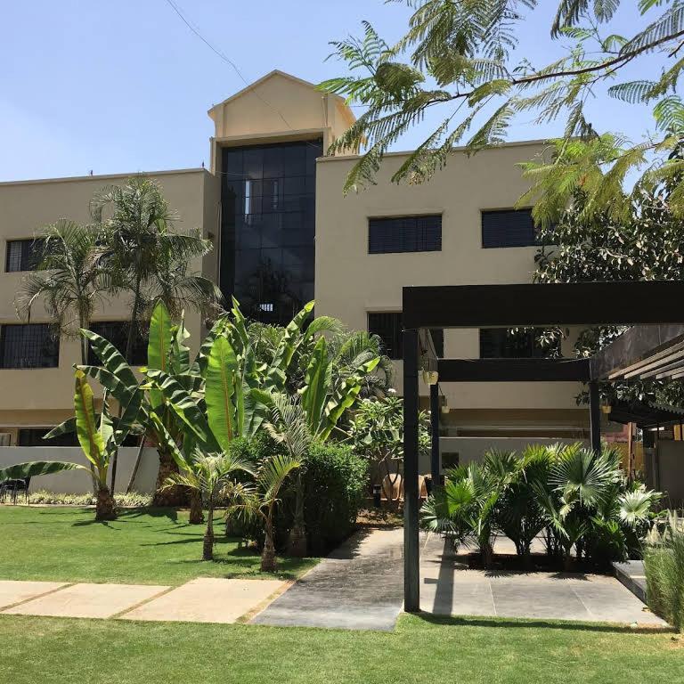 Liva Rooms Nashik Exterior photo